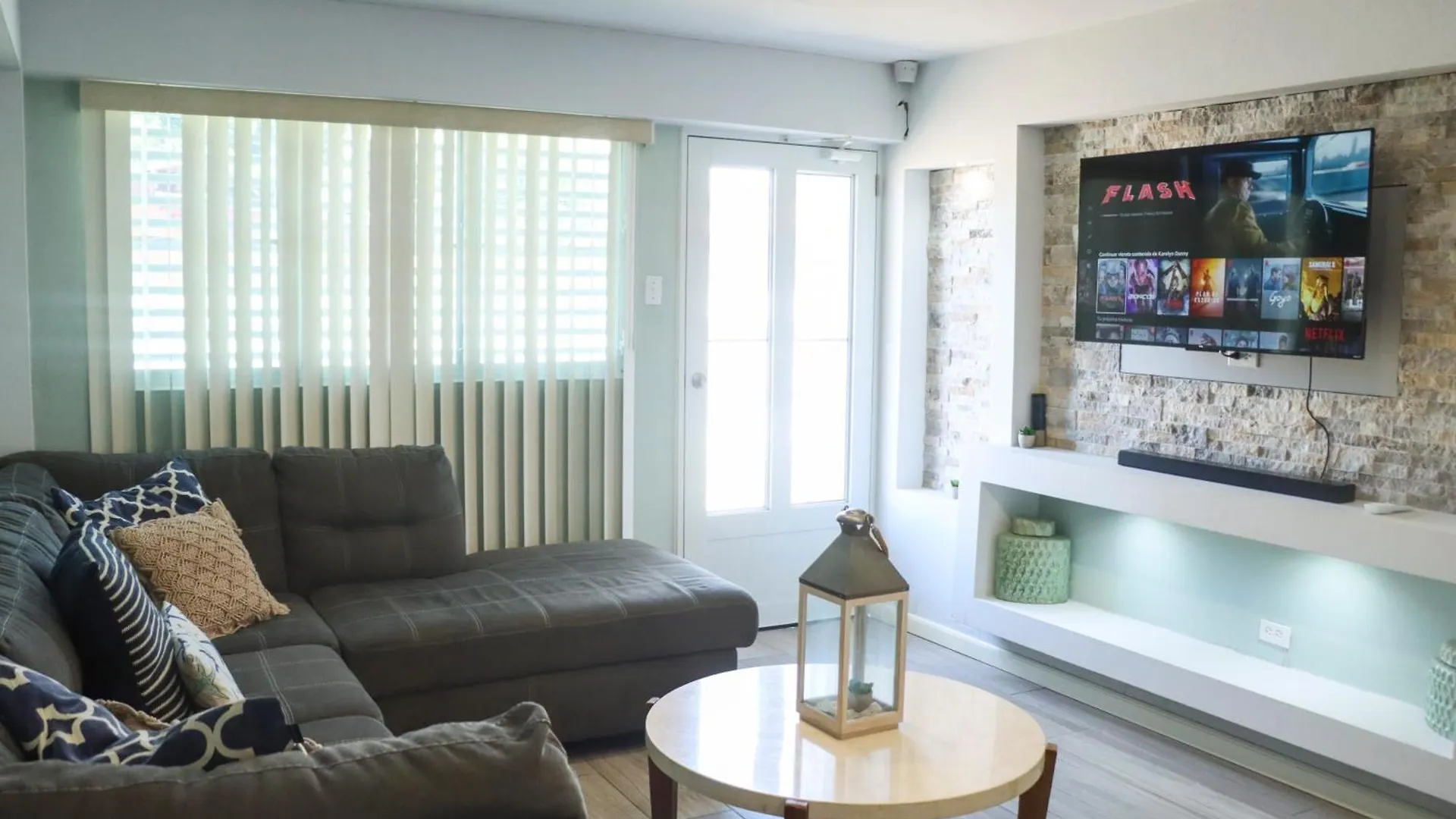 Summer Apt Minutes From The Beach location